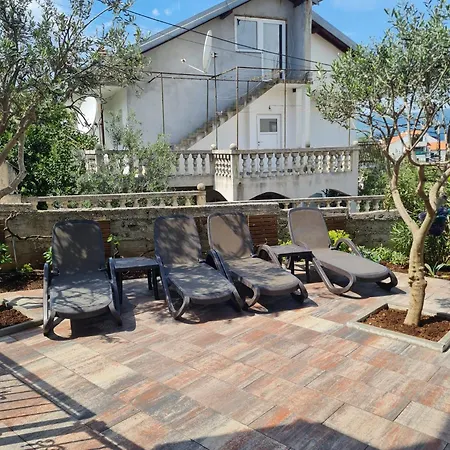 Apartmán Relax Salena Slatine